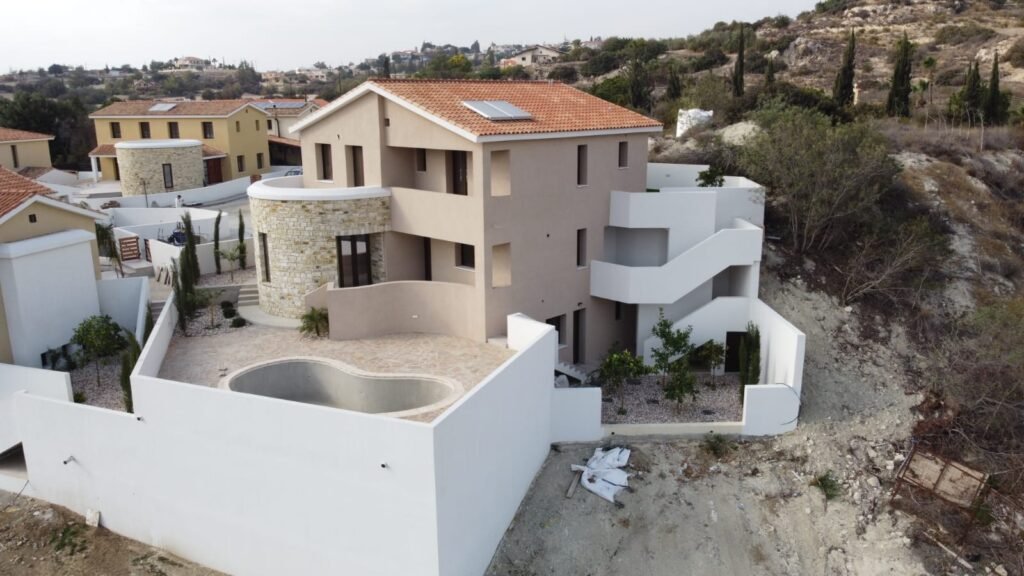 WhatsApp Image 2026-01-08 at 3.21.24 PM (2)